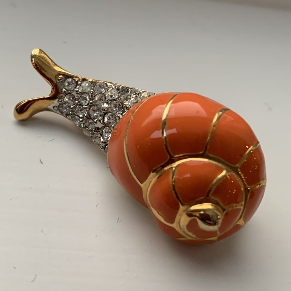 Vintage Kenneth Jay Lane Coral Snail Brooch & Matching Earrings Set - Picture 3 of 10